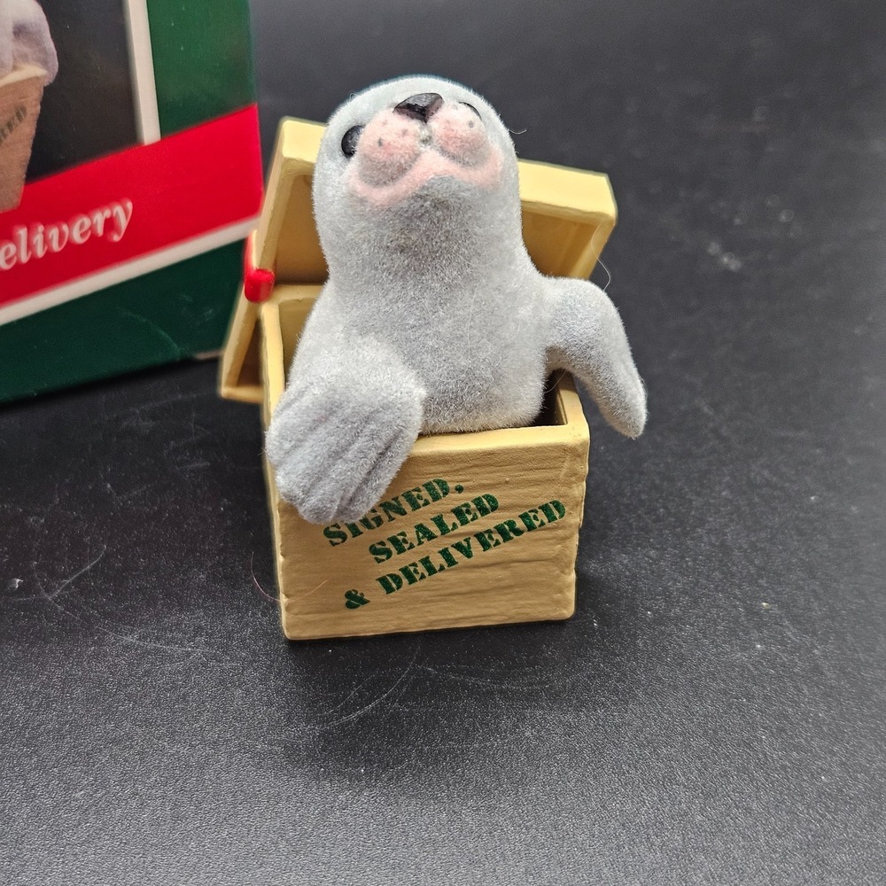 Vintage Hallmark 1989 Special‎ Delivery Seal Keepsake Christmas Ornament